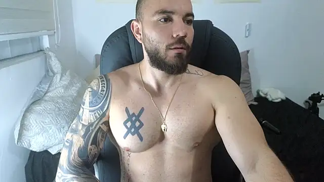 Isaac Carter online show from October 2025 10:44:01 AM