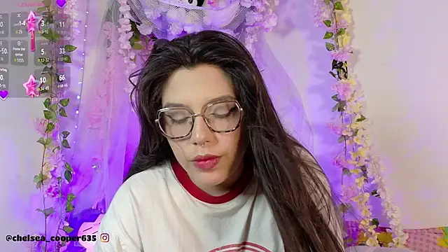 Snapshot of chelsea__coo chatting on October 2025 11:03:02 PM chelsea coo online show from October 2025 11:03:02 PM