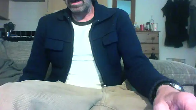 Snapshot of Grower_and_shower chatting on May 2026 10:49:02 PM Grower and shower online show from May 2026 10:49:02 PM