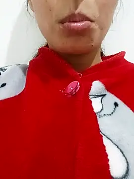 saraaxx1 online show from November 2025 08:28:01 AM