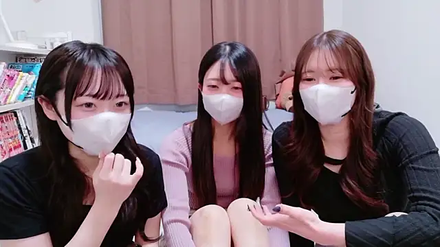 Rodrigues Lucas online show from November 2025 04:08:02 PM