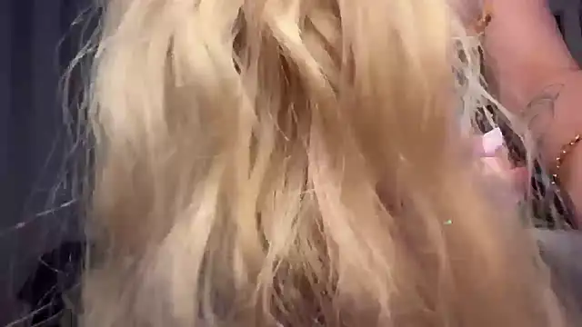 AngelBarbie  online show from November 2025 06:13:01 PM