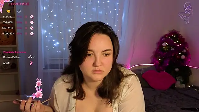 MiraLuccian online show from January 2026 09:42:01 PM