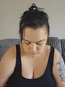 Snapshot of Saucy-Serenity chatting on July 2026 09:46:01 AM Saucy-Serenity online show from July 2026 09:46:01 AM
