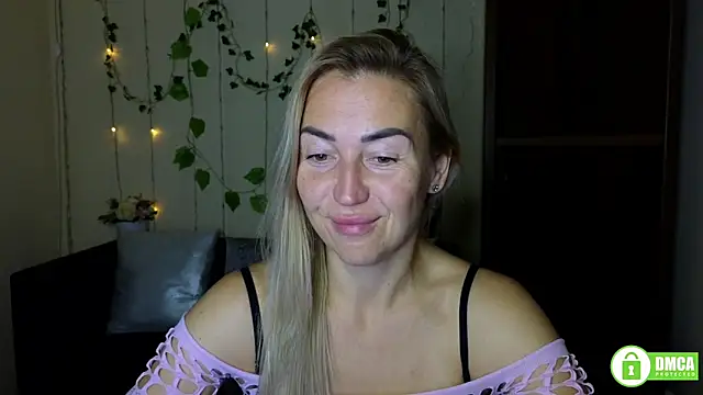 Kiss julli88I online show from September 2025 05:29:02 PM