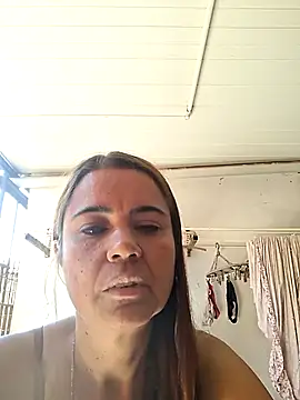 Snapshot of Carnudao chatting on September 2025 06:02:02 PM Carnudao online show from September 2025 06:02:02 PM