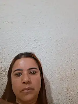 Snapshot of Carnudao chatting on October 2025 03:05:02 AM Carnudao online show from October 2025 03:05:02 AM