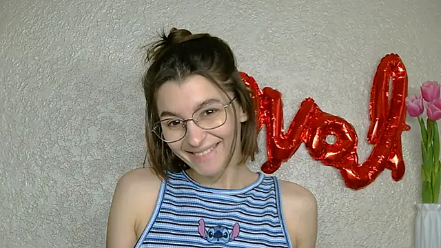 luna Gharming online show from March 2025 08:51:02 AM