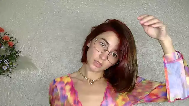 luna Gharming online show from October 2025 07:14:02 AM