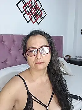 AlessandraLeroy online show from February 2026 02:13:02 AM