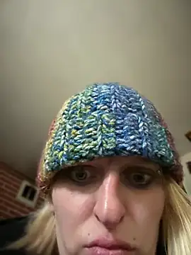 KITTYBOOBOOFUXX online show from February 2026 06:57:02 AM