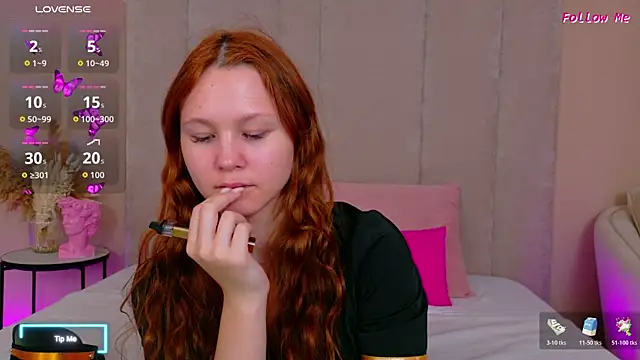 AmeliRoyse online show from November 2025 05:13:01 PM