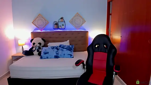 Snapshot of _Lilly_miller chatting on September 2025 08:23:01 PM Lilly miller online show from September 2025 08:23:01 PM