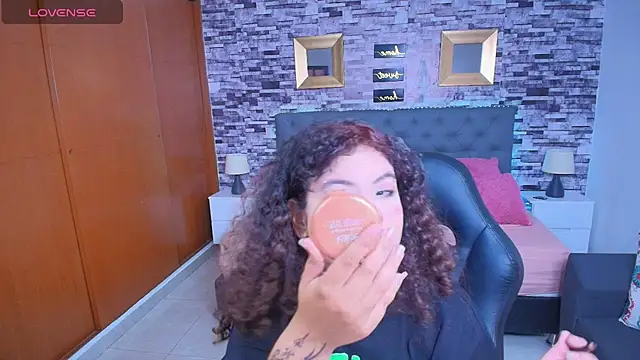  Lilly miller online show from November 2025 06:09:02 PM