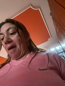 Luna-nevada online show from April 2026 01:53:01 PM