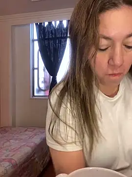 Luna-nevada online show from April 2026 04:56:02 PM