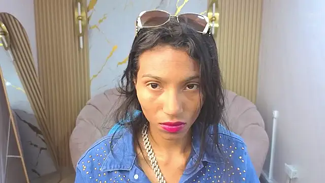  wendy b online show from October 2025 02:52:01 AM