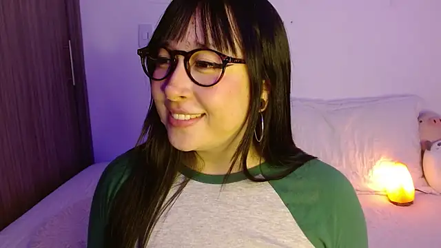 Oliviargf online show from November 2025 12:31:02 AM