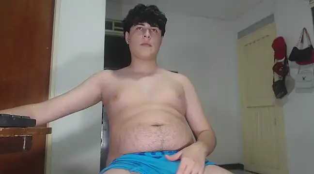 Snapshot of CrissConor chatting on March 2025 01:00:02 AM CrissConor online show from March 2025 01:00:02 AM