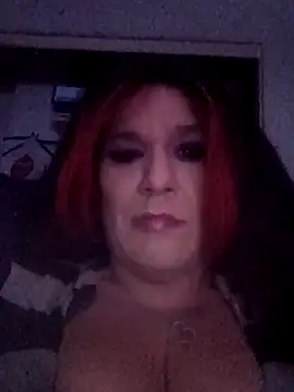 deedeelove82 online show from January 2026 01:48:02 PM