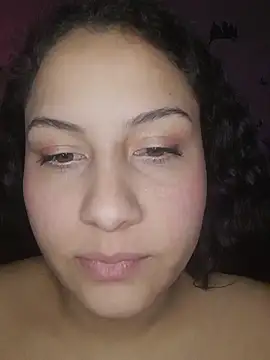 Snapshot of esmeralda_jadees chatting on March 2025 07:46:02 AM esmeralda jadees online show from March 2025 07:46:02 AM