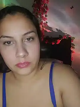 Snapshot of esmeralda_jadees chatting on March 2025 04:03:02 AM esmeralda jadees online show from March 2025 04:03:02 AM