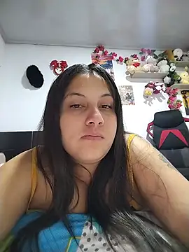 esmeralda jadees online show from June 2026 12:22:01 PM