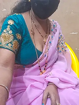 Snapshot of Raashi_telugu chatting on September 2025 07:41:02 AM Raashi telugu online show from September 2025 07:41:02 AM