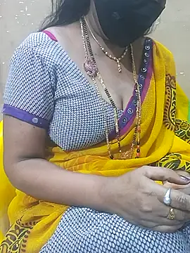 Snapshot of Raashi_telugu chatting on September 2025 05:29:01 AM Raashi telugu online show from September 2025 05:29:01 AM