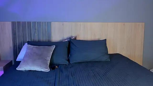  SamantaGomez online show from March 2025 06:05:02 PM