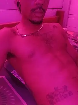 Mereno1420 online show from May 2026 10:00:02 PM