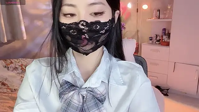 Snapshot of MI_KA22 chatting on March 2025 08:10:01 AM MI KA22 online show from March 2025 08:10:01 AM