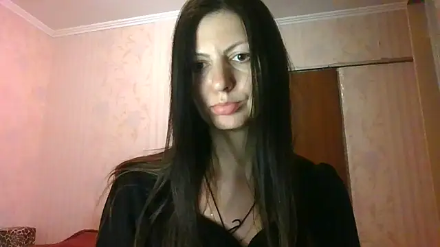 AliseWats online show from March 2025 07:58:02 PM