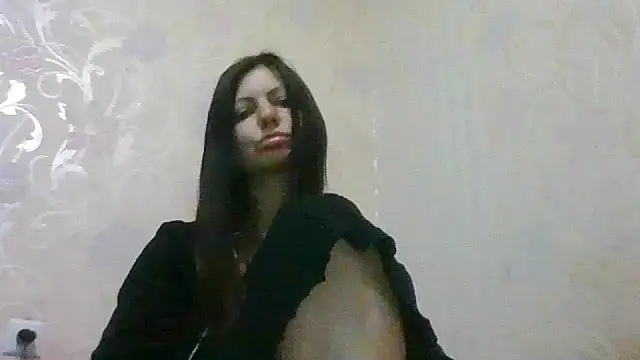 AliseWats online show from September 2025 05:57:01 PM