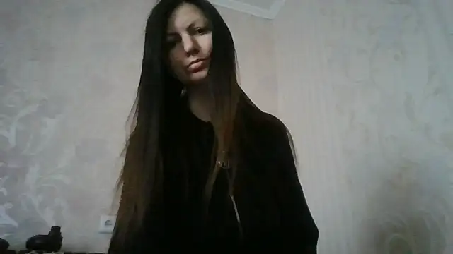 AliseWats online show from September 2025 02:11:01 PM