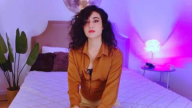 Snapshot of Maya_Rogerss chatting on October 2025 02:36:01 PM Maya Rogerss online show from October 2025 02:36:01 PM