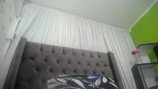 ANA-BULLOCK- online show from September 2025 12:20:01 PM