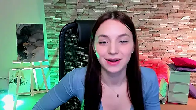 Snapshot of OlgaPetrova chatting on March 2025 04:13:02 PM OlgaPetrova online show from March 2025 04:13:02 PM