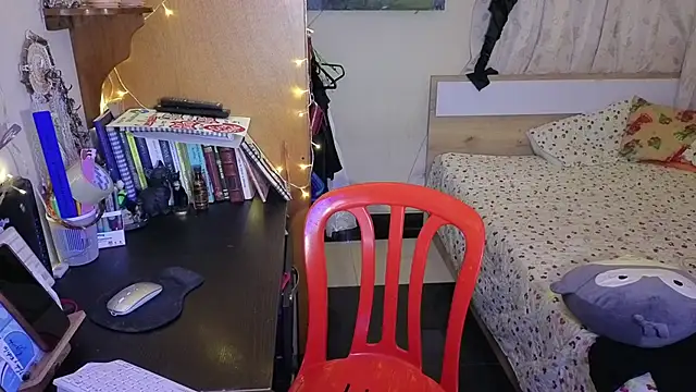 ValkaBlue online show from September 2025 02:16:01 AM