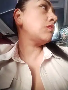 Snapshot of Carlasm- chatting on March 2025 09:05:02 PM Carlasm- online show from March 2025 09:05:02 PM