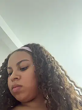 AlesiaCooper online show from June 2026 04:04:01 AM