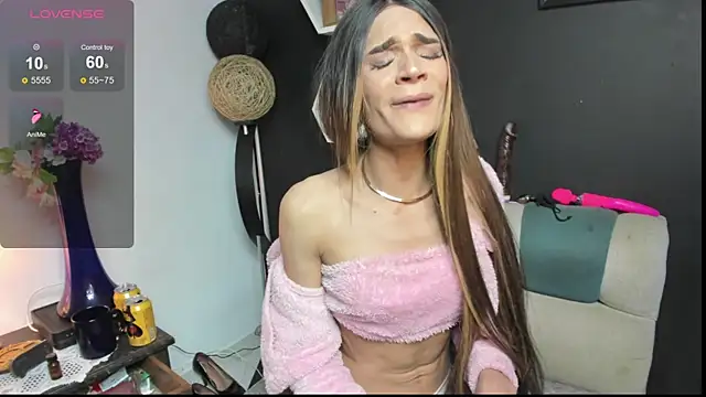 AteneaTaylor online show from March 2025 08:40:02 AM