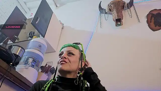 freyaa sorcerees online show from October 2025 03:18:02 AM