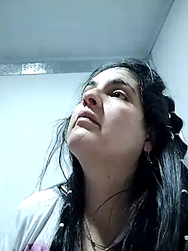 Seet Hanna online show from October 2025 06:32:02 PM