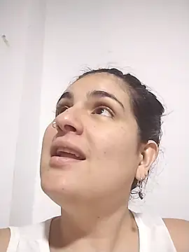 Seet Hanna online show from October 2025 07:36:02 PM