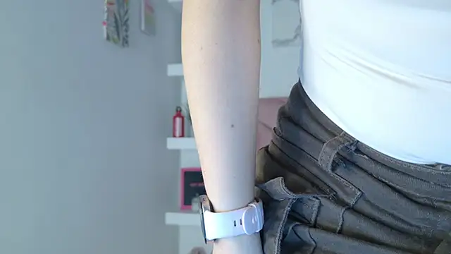 eva sin18 online show from September 2025 11:08:01 PM