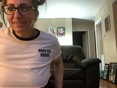 Snapshot of KittyKat_LoLo chatting on March 2025 07:25:02 AM KittyKat LoLo online show from March 2025 07:25:02 AM