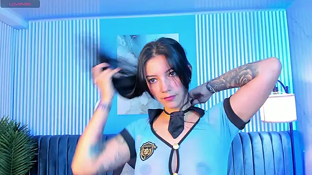 roxy hell online show from November 2025 12:05:02 PM