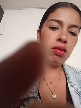 Nathaly 12 online show from May 2026 06:04:02 PM
