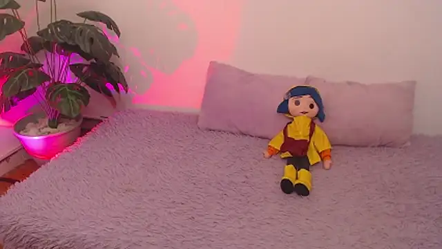 wet valery online show from April 2026 12:04:01 PM